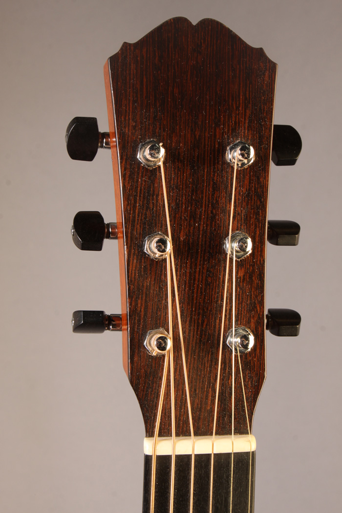 AM7073 Paul McGill, Nashville, TN steelstring cutaway 1981