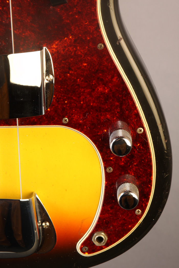 BF3097 Fender Precision Bass body with Jazz Bass neck 1966