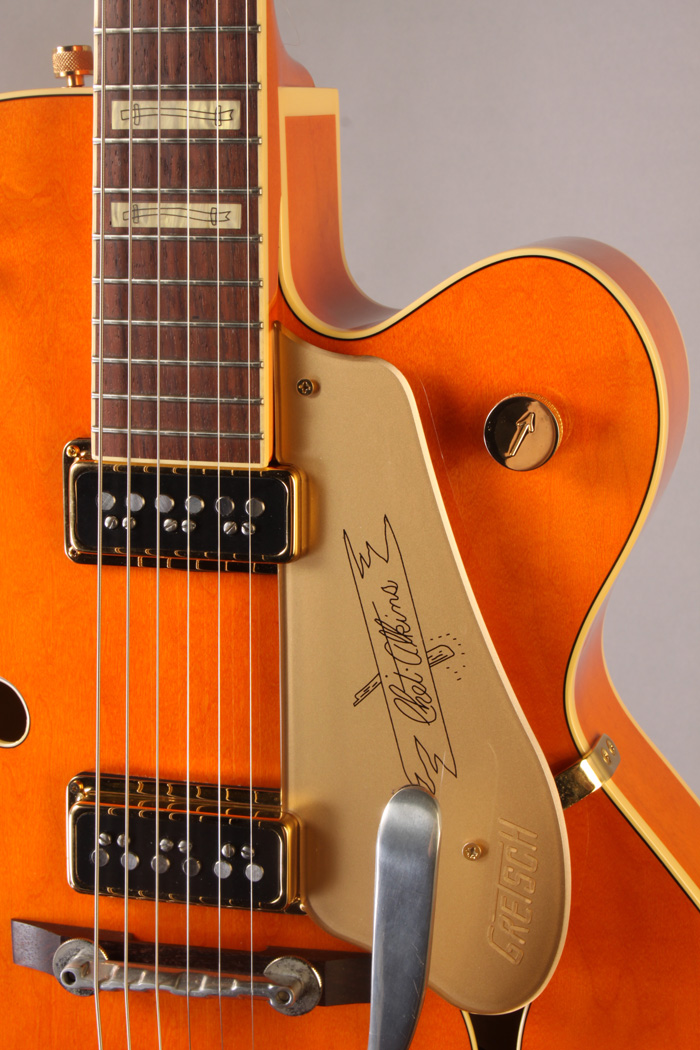 EG3359 Gretsch (made in Japan) G6120 DSW 2007