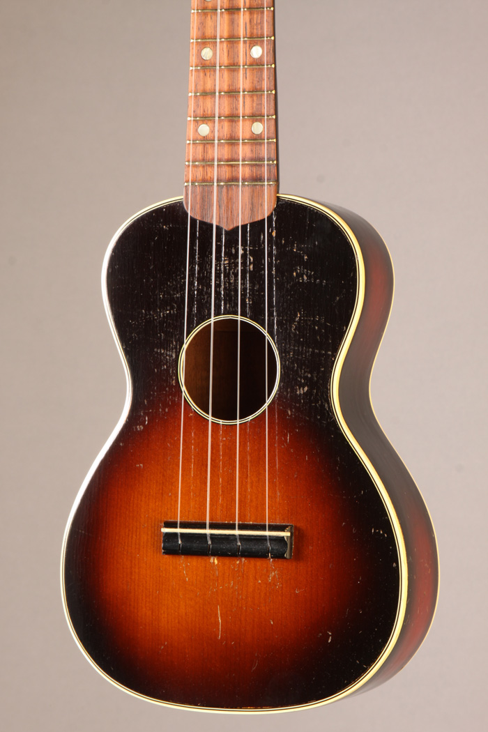 UK1362 Harmony Roy Smeck concert uke c. 1940