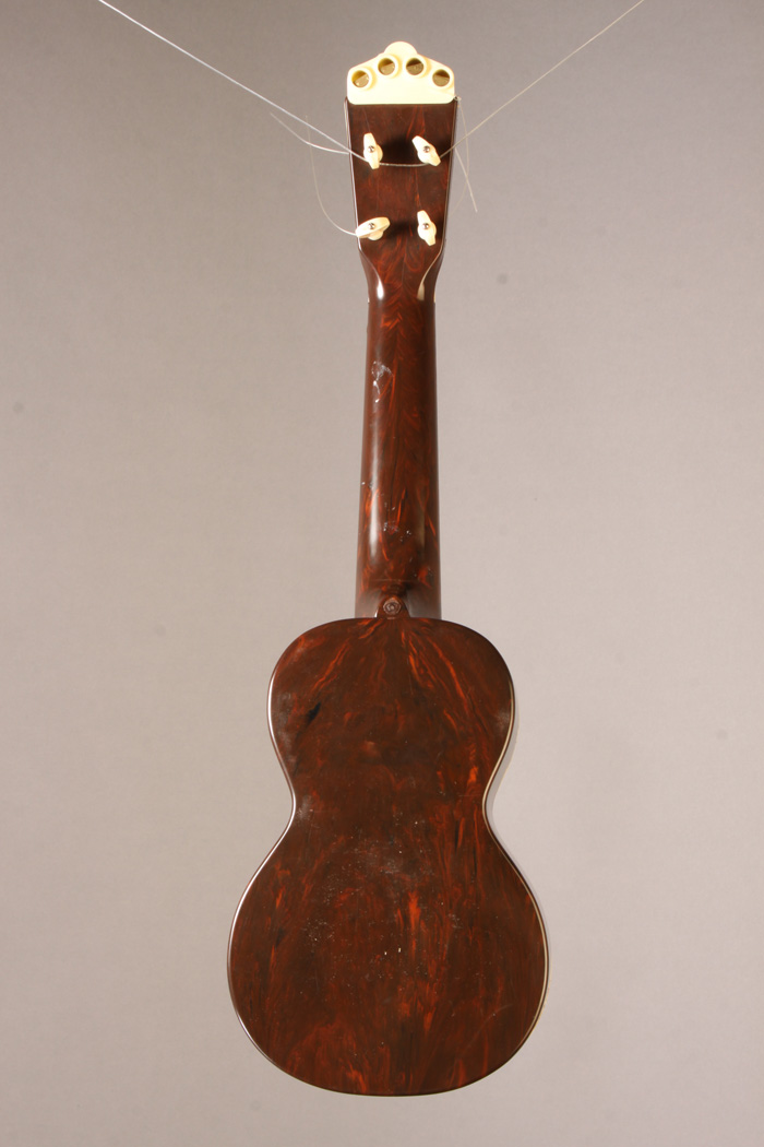 UK1368 Emenee Flamingo Ukulele with Arthur Godfrey Uke Player