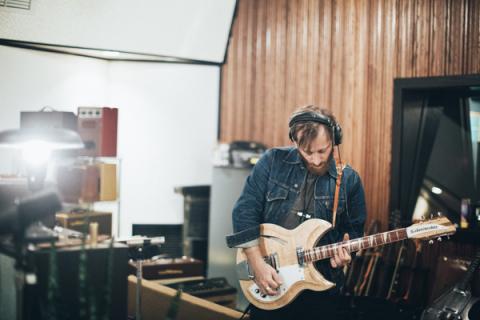 EX1353, 2002 Rickenbacker 381