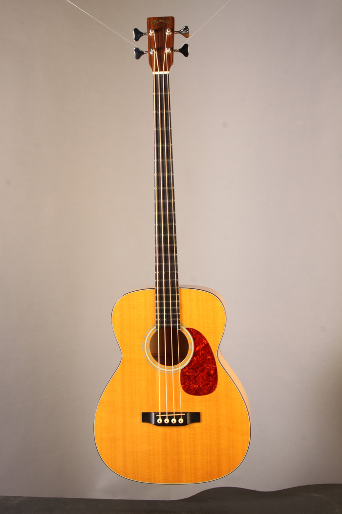 BM3008 Martin B-65 acoustic bass 1984